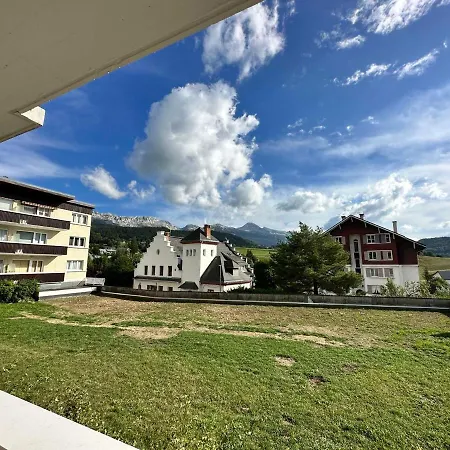 Appartement Rénové Avec Balcon Près Du Centre De - Fr-1-515-187 Villard-de-Lans